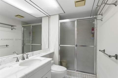 19667 Turnberry Way 27-B, Aventura FL - photo 18 of 19
