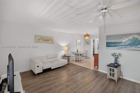 3922 NE 166th St S303, North Miami Beach FL - photo 16 of 25