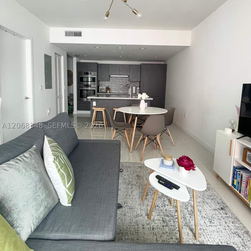1 bedroom Condominium at 7875 NW 107th Ave 605, Midtown Doral Condo 4, Doral — photo 4