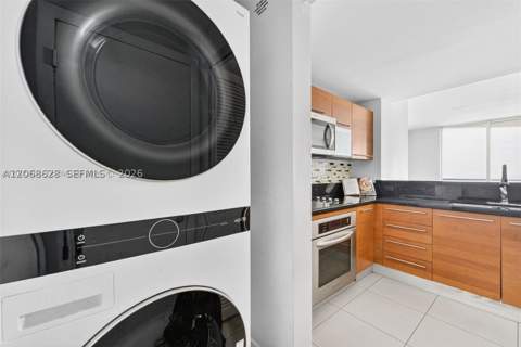 244 Biscayne Blvd 3702, Miami FL - photo 14 of 21