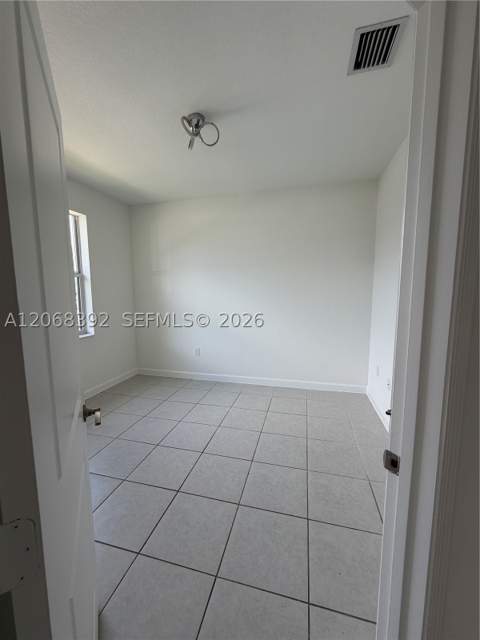 2739 SE 17th St, Homestead FL - photo 9 of 24