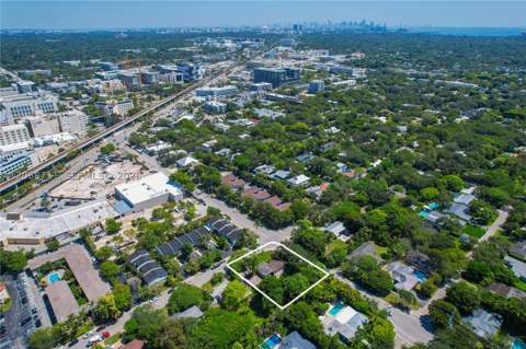 6200 SW 78th St, South Miami FL - photo 10 of 11