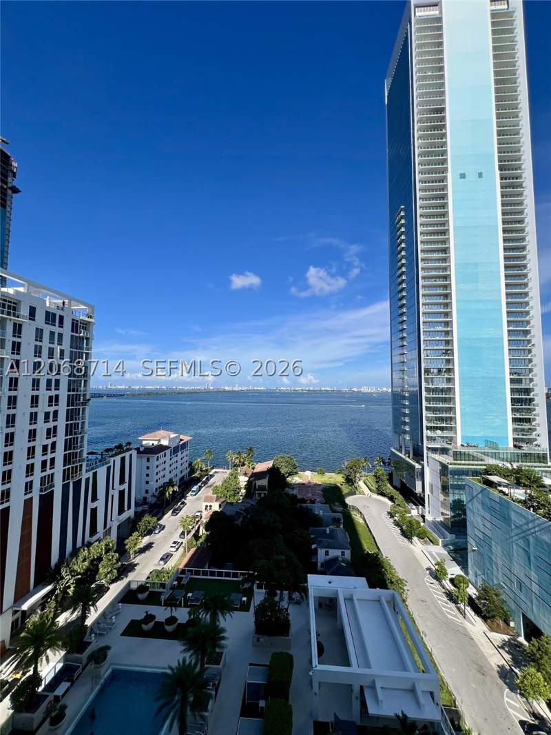 3 bedroom Condominium at 600 NE 27th St 1604, Bay House Miami Condo, Miami — photo 2