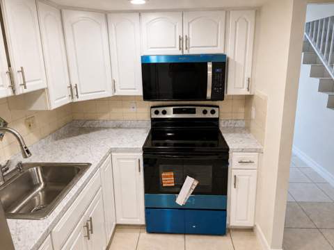 6705 N Kendall Drive 307, Pinecrest FL - photo 8 of 24
