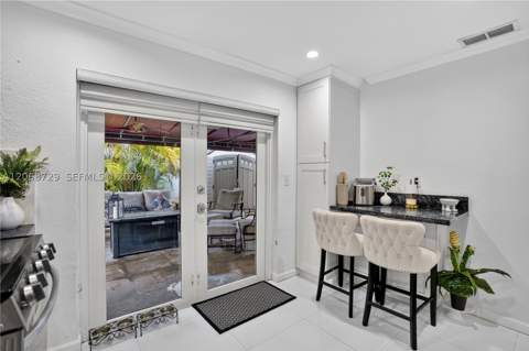2050 SW 122nd Ave 21, Miami FL - photo 9 of 37