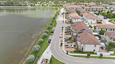 3378 W 112th St, Hialeah FL - photo 9 of 44