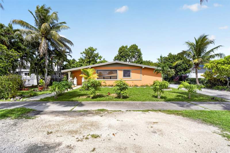 3 bedroom SingleFamilyResidence at 17350 NW 16th Ave, Scott Lake Manor Sec 7, Miami Gardens — photo 5
