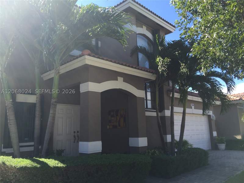 4 bedroom SingleFamilyResidence at 22644 SW 109th Path, Vitran Homes At Morningsi, Miami — photo 2