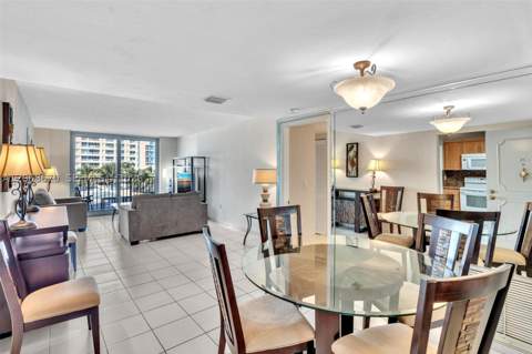 9273 Collins Ave 308, Surfside FL - photo 18 of 21