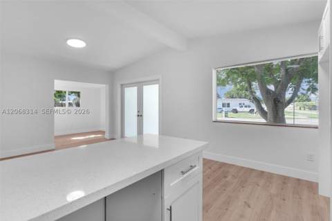 11445 SW 43rd Ter, Miami FL - photo 10 of 31