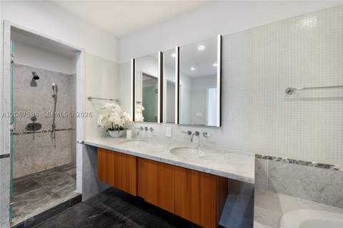 6101 Aqua Ave 703, Miami Beach FL - photo 18 of 35