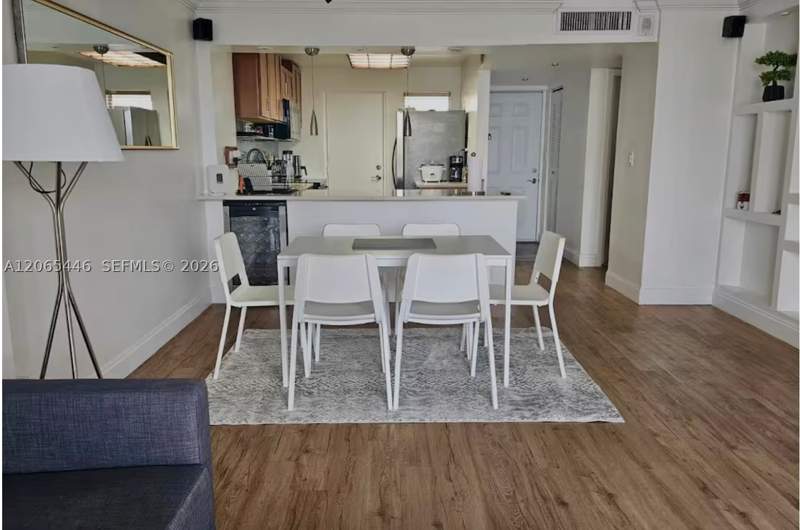2 bedroom Condominium at 2903 N Miami Beach Blvd 201, Island Shores Condo, North Miami Beach — photo 3