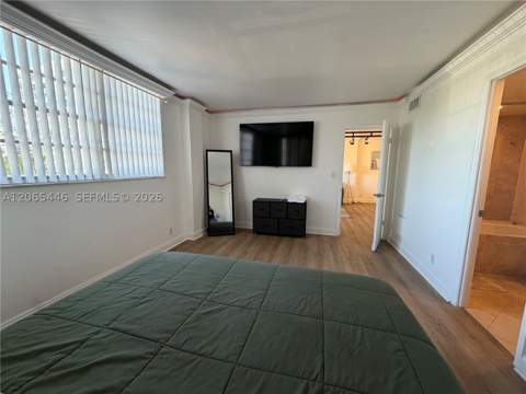 2903 N Miami Beach Blvd 201, North Miami Beach FL - photo 9 of 18