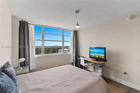 1301 NE Miami Gardens Dr 1515W, Miami FL - photo 24 of 36