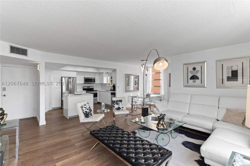 2 bedroom Condominium at 1301 NE Miami Gardens Dr 1515W, BUCKLEY TOWERS CONDO - EA, Miami — photo 5