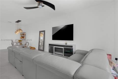 550 NE 207th St, Miami FL - photo 7 of 37