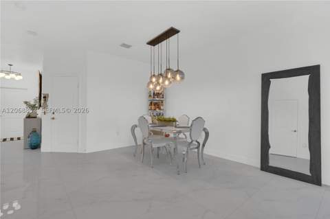 550 NE 207th St, Miami FL - photo 8 of 37