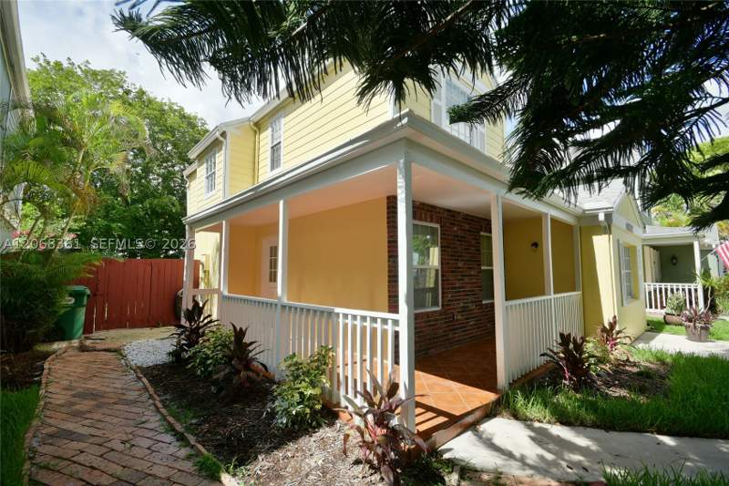 3 bedroom SingleFamilyResidence at 11732 SW 119th Ter, Towngate South Sec 3, Miami — photo 4