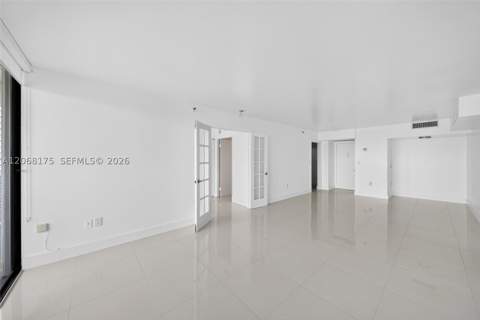 20505 E Country Club Dr 2132, Aventura FL - photo 12 of 36