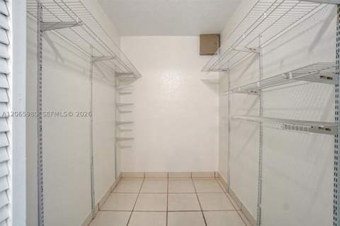 25 Ludlam Dr, Miami Springs FL - photo 17 of 32