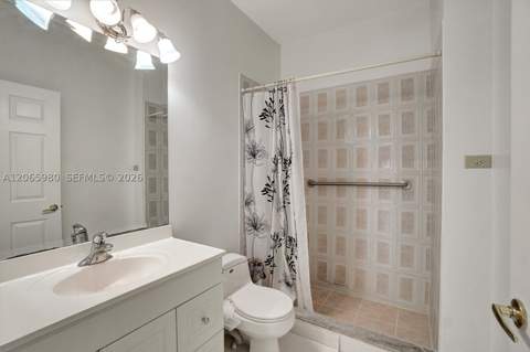 25 Ludlam Dr, Miami Springs FL - photo 21 of 32