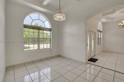 25 Ludlam Dr, Miami Springs FL - photo 9 of 32