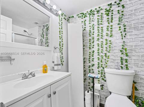 7441 Wayne Ave 3H, Miami Beach FL - photo 16 of 37