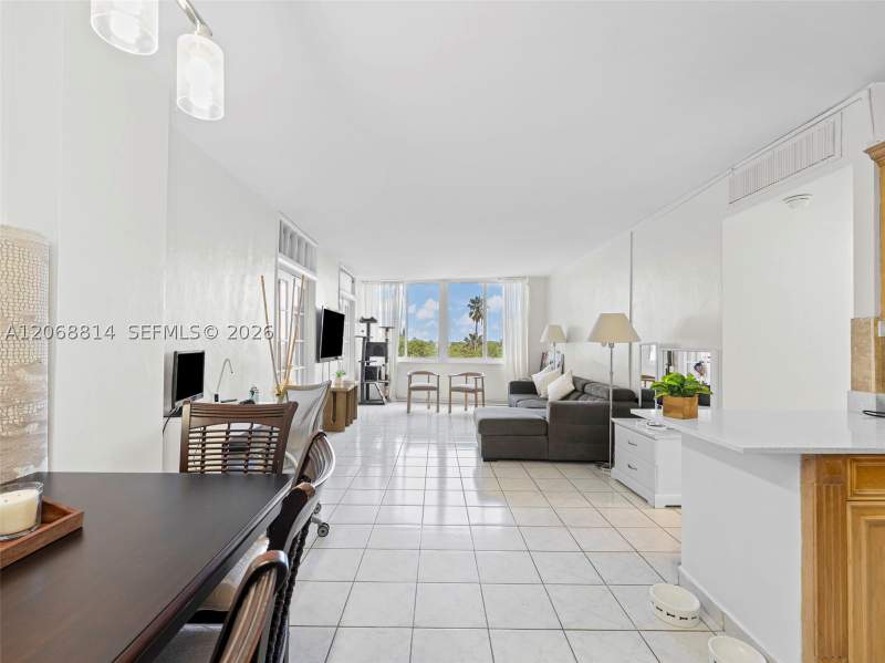 3 bedroom Condominium at 7441 Wayne Ave 3H, Parkview Point Condo, Miami Beach — photo 3