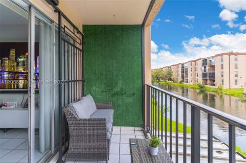 8895 Fontainebleau Blvd 207, Miami FL - photo 22 of 30