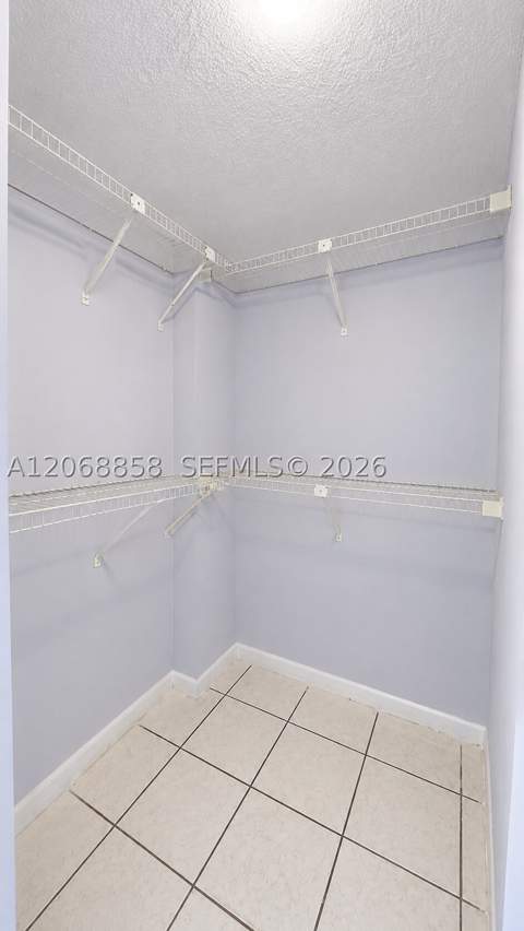5290 W 21st Ct 304, Hialeah FL - photo 19 of 49