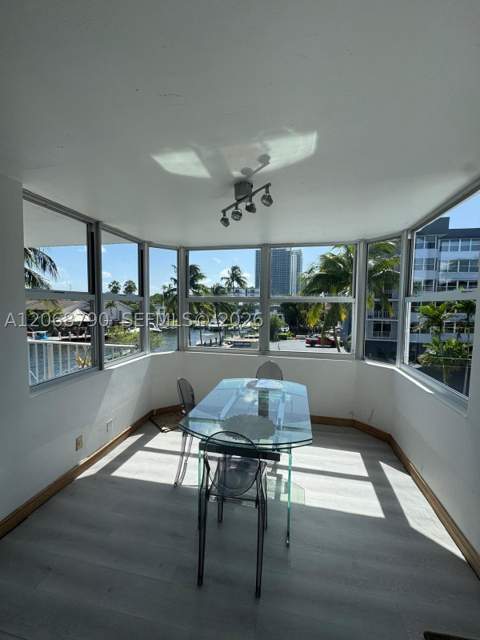 16570 NE 26th Ave 3F, North Miami Beach FL - photo 19 of 29