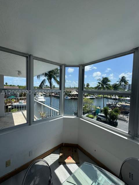 16570 NE 26th Ave 3F, North Miami Beach FL - photo 21 of 29