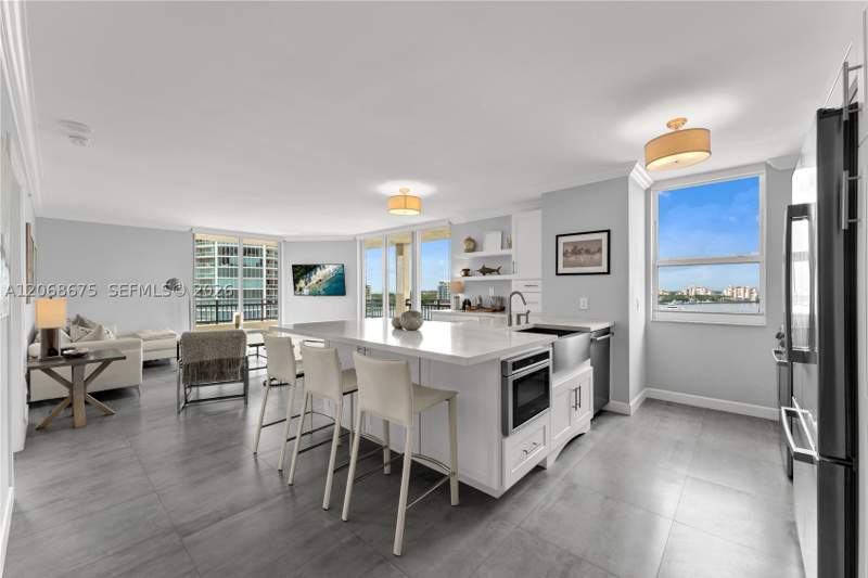 2 bedroom Condominium at 90 Alton Rd 1102, Yacht Club At Portofino C, Miami Beach — photo 5
