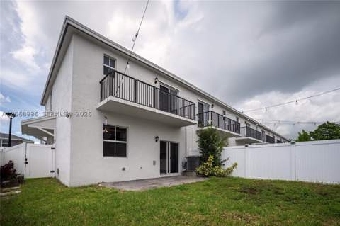 833 SE 19th St, Homestead FL - photo 10 of 22