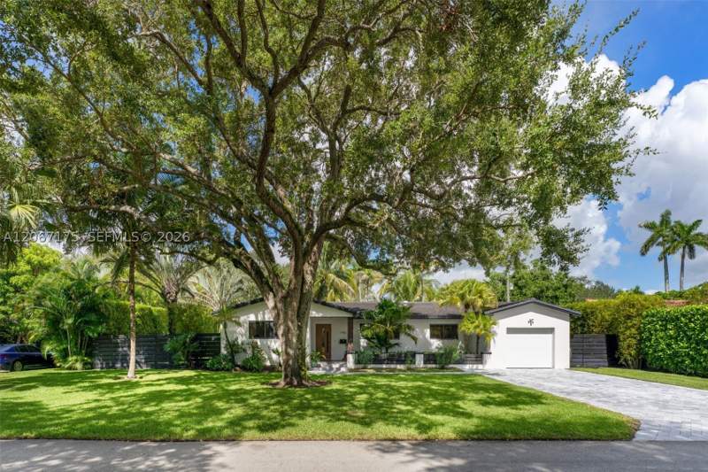 4 bedroom SingleFamilyResidence at 7790 SW 53rd Avenue, High Pines Rev Plat Of 2N, Miami — photo 2