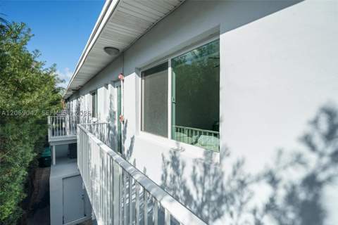 7207 Bay Dr 11, Miami Beach FL - photo 18 of 52