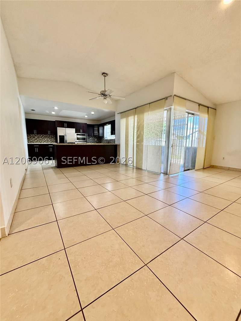 3 bedroom SingleFamilyResidence at 13237 SW 257th Ter, Meadow Wood Manor Sec 5, Homestead — photo 5