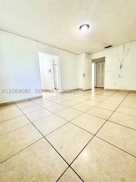 13237 SW 257th Ter, Homestead FL - photo 8 of 16
