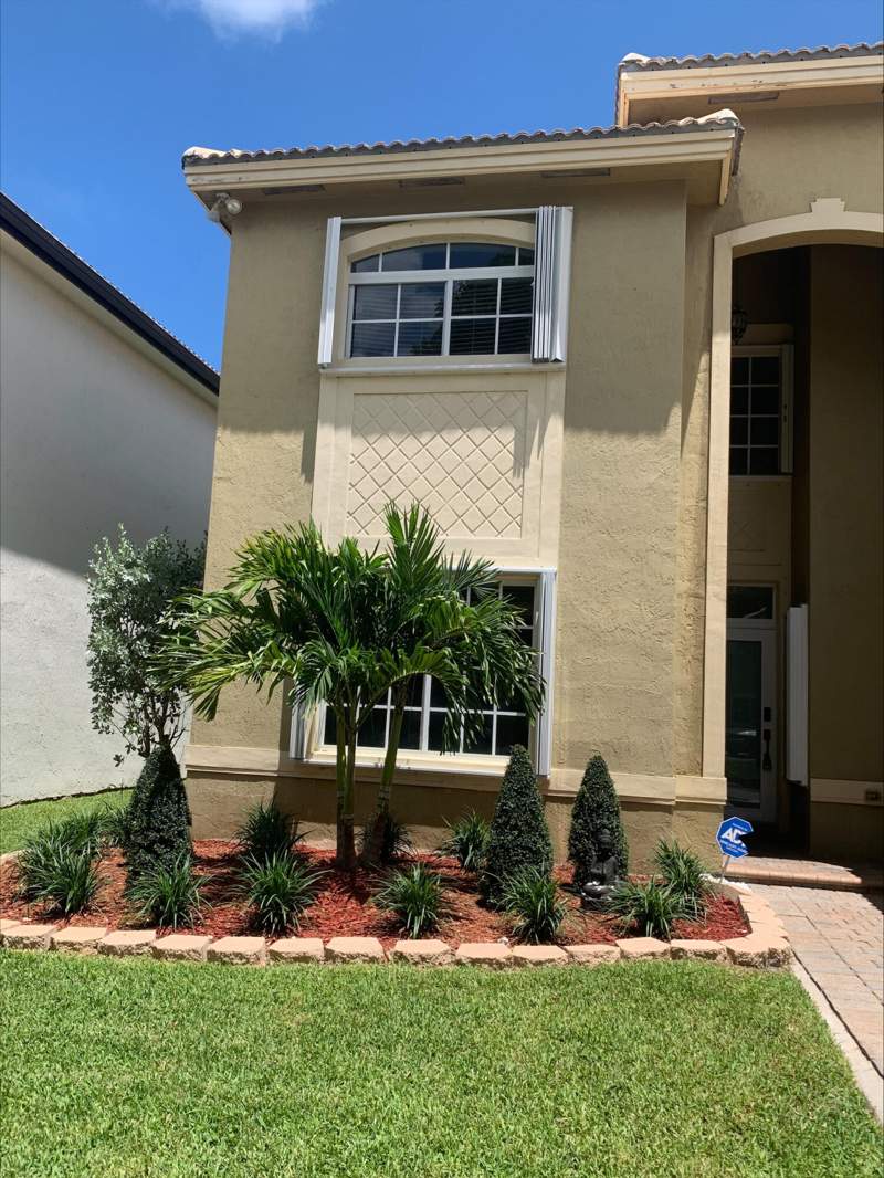 5 bedroom SingleFamilyResidence at 20901 SW 88th Court, Pelican Bay At Old Cutler, Cutler Bay — photo 4