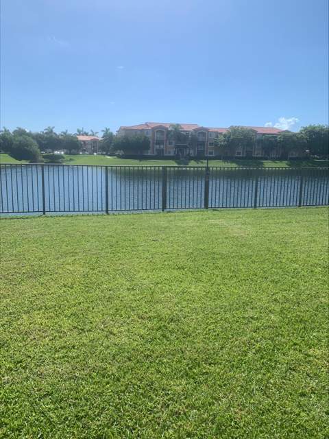 20901 SW 88th Court, Cutler Bay FL - photo 9 of 51