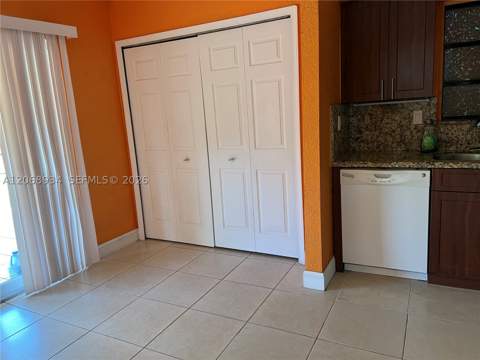 12135 SW 182nd Ter, Miami FL - photo 11 of 18