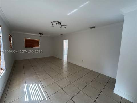 12135 SW 182nd Ter, Miami FL - photo 13 of 18
