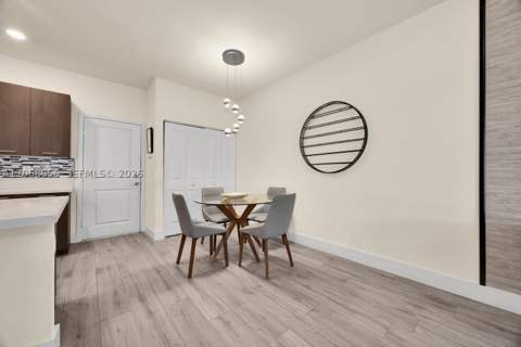 4691 NW 83rd Pkwy, Doral FL - photo 14 of 32