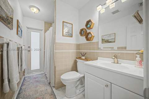 9921 SW 195th St, Cutler Bay FL - photo 18 of 43