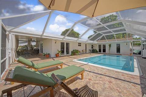 9921 SW 195th St, Cutler Bay FL - photo 23 of 43