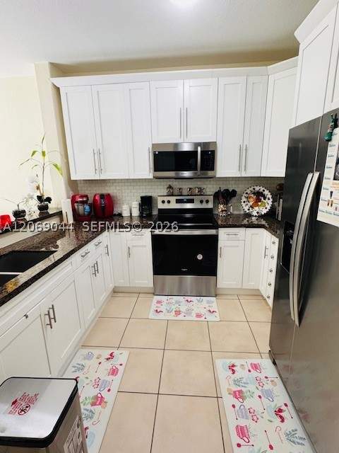 2811 SE 17th Ave 110, Homestead FL - photo 9 of 19
