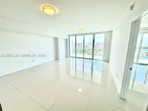 400 Sunny Isles Blvd 1221, Sunny Isles Beach FL - photo 13 of 52