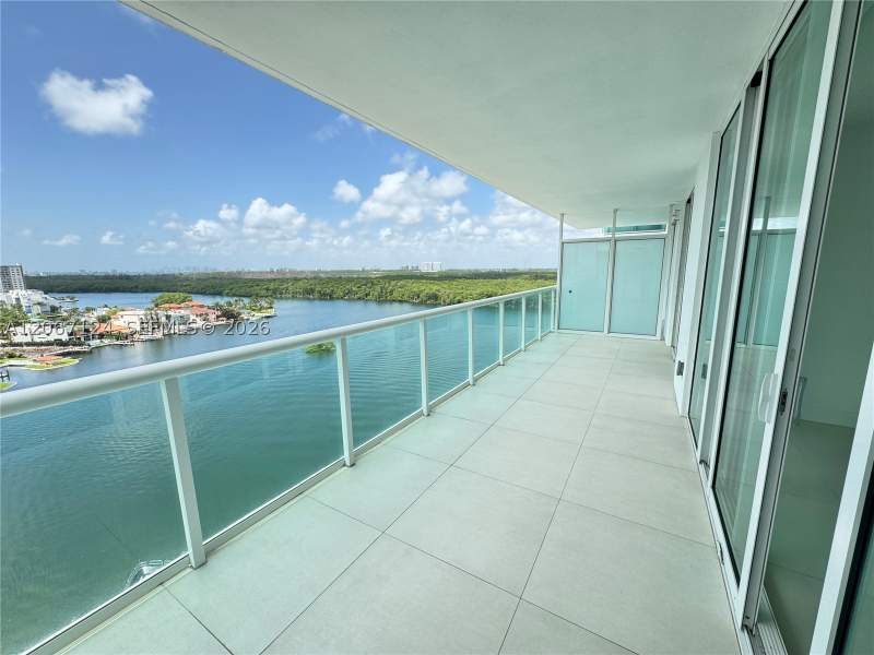 2 bedroom Condominium at 400 Sunny Isles Blvd 1221, 400 Sunny Isles Condo Eas, Sunny Isles Beach — photo 2