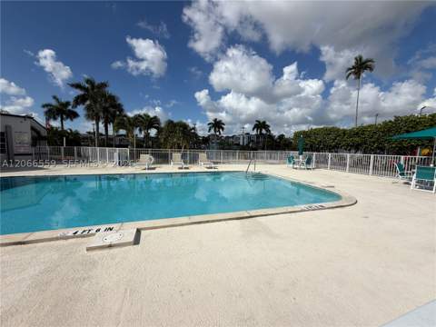 5020 NW 79th Ave 202, Doral FL - photo 14 of 15