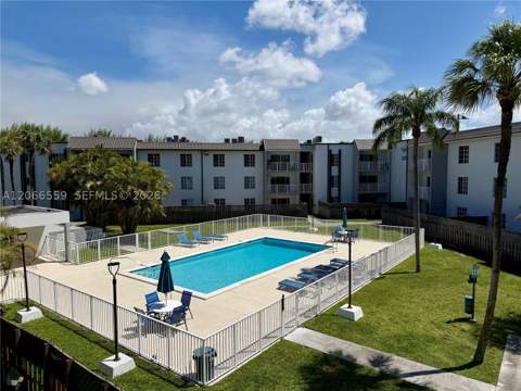 5020 NW 79th Ave 202, Doral FL - photo 8 of 15